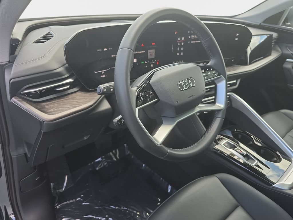 Certified 2025 Audi Q5 Premium w/ Convenience Package AWD/4WD image 22