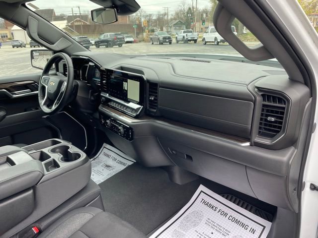 Used 2024 Chevrolet Silverado 1500 LT image 29