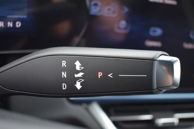 New 2026 Chevrolet Equinox EV LT AWD/4WD image 26
