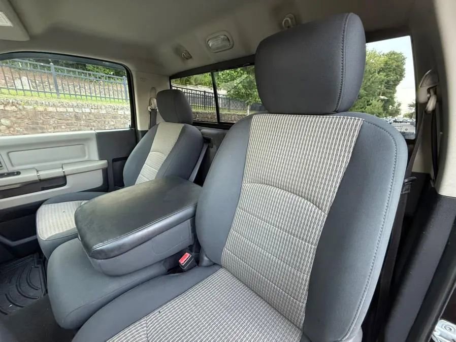 Used 2011 RAM 1500 Classic SLT w/ Popular Equipment Group image 16