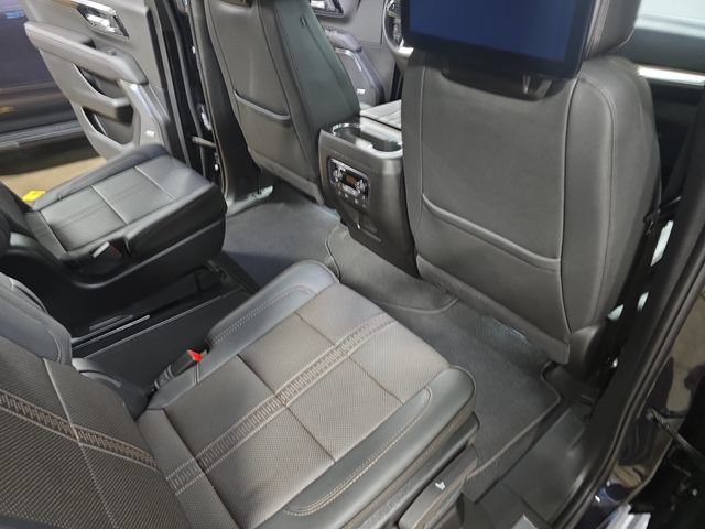 New 2026 Chevrolet Tahoe High Country AWD/4WD image 14