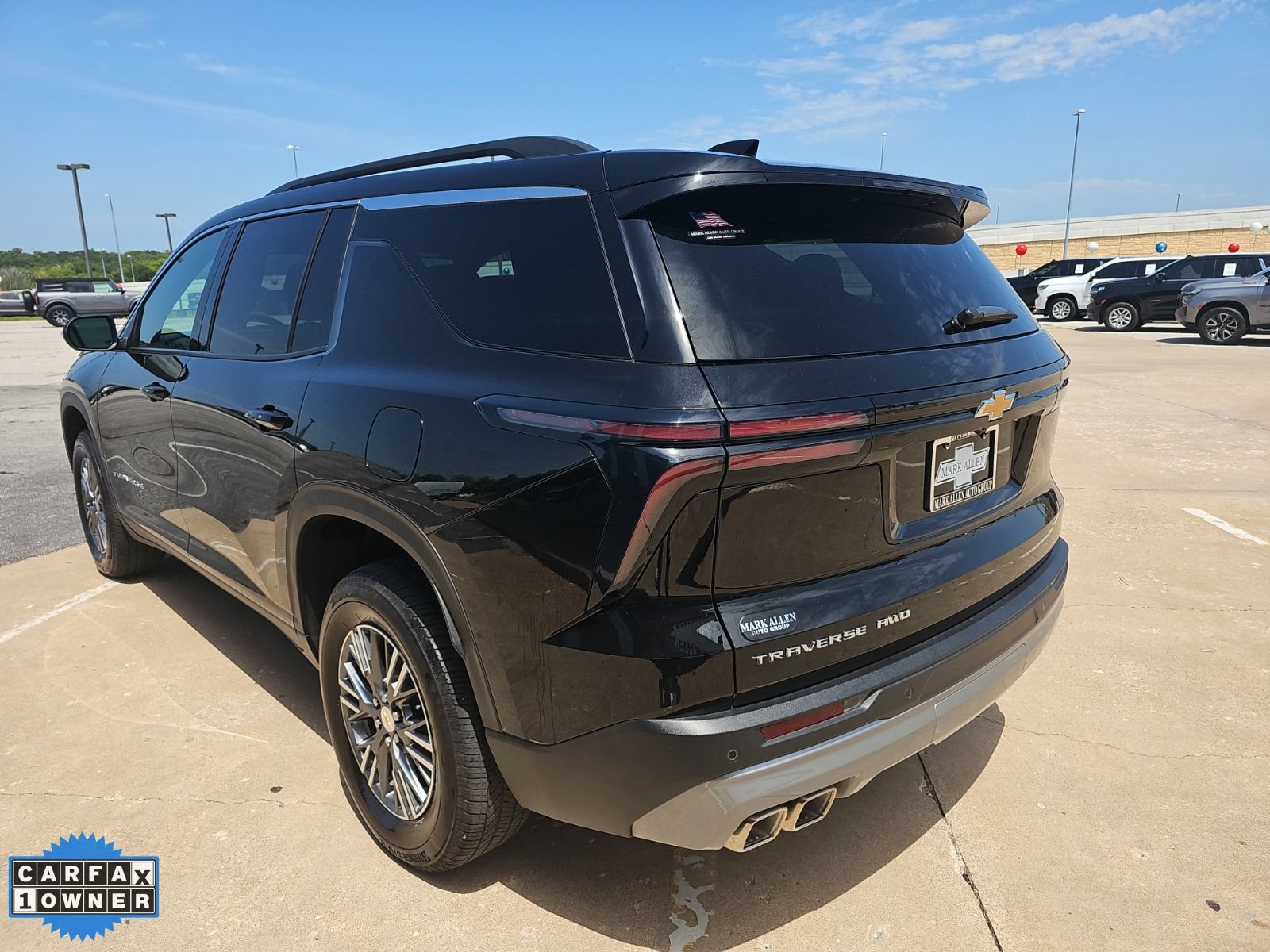 Used 2026 Chevrolet Traverse LT AWD/4WD image 6