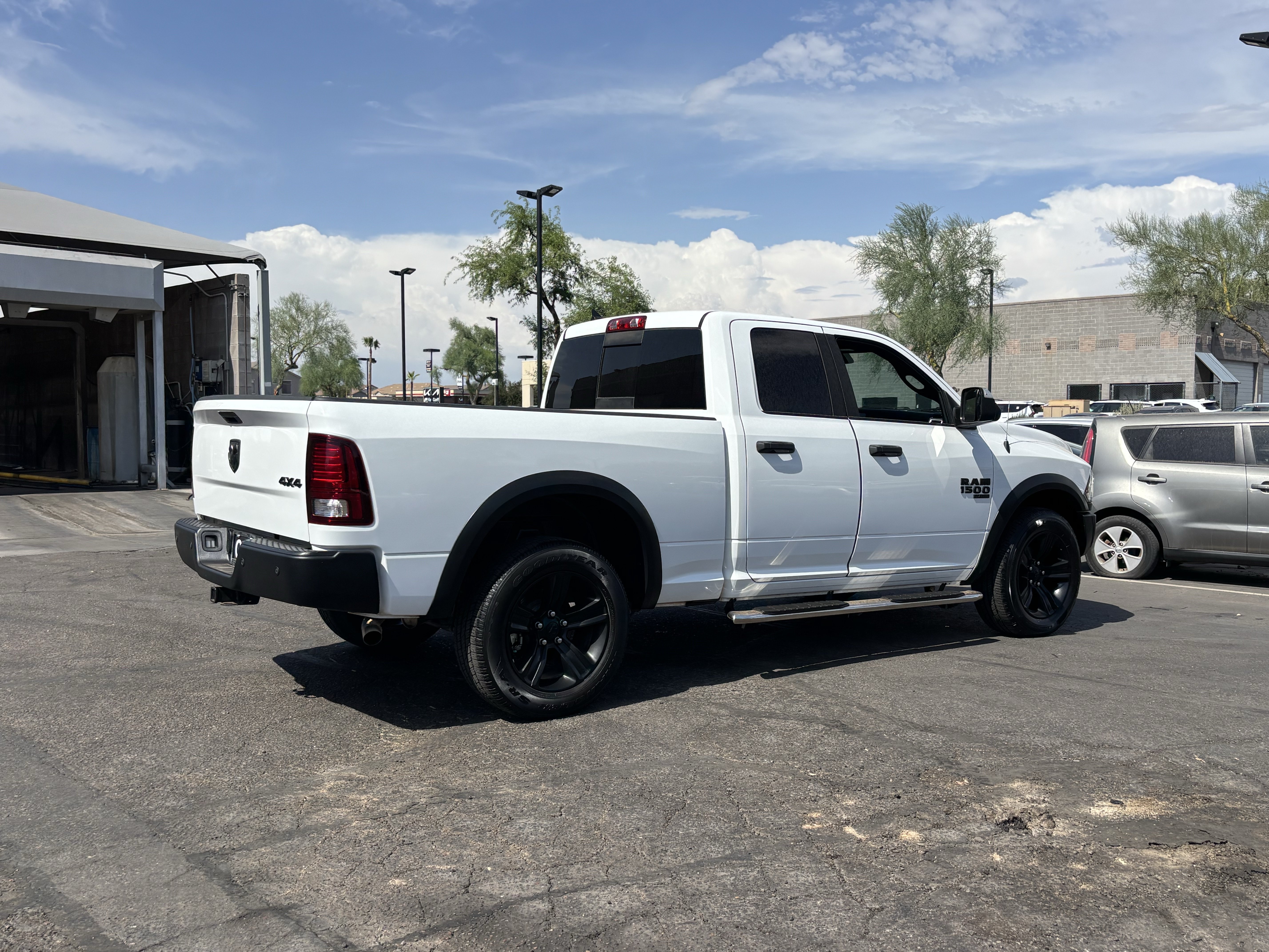 Used 2024 RAM 1500 Warlock w/ Trailer & Traction Group AWD/4WD image 3