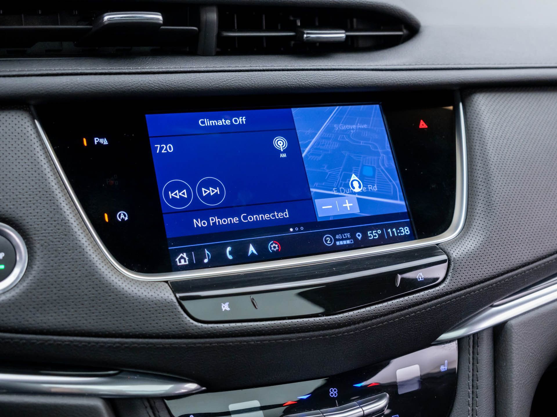 Certified 2024 Cadillac XT5 Premium Luxury AWD/4WD image 28