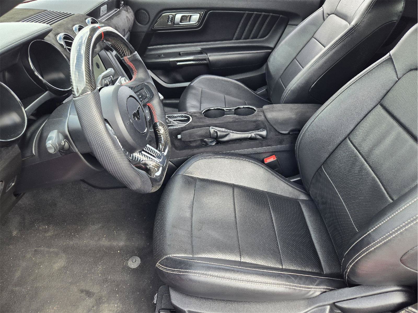 Certified 2022 Ford Mustang Premium RWD image 12