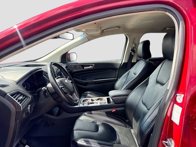 Used 2022 Ford Edge Titanium AWD/4WD image 17