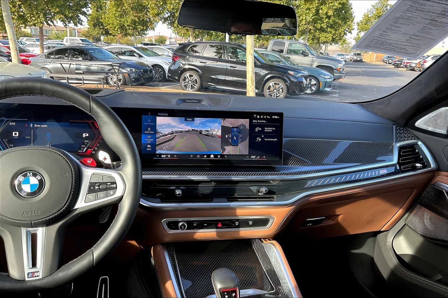 Used 2025 BMW X6 M Competition w/ Executive Package image 9