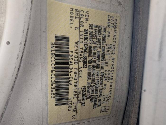 Used 2012 Nissan Versa 1.8 S w/ Plus Pkg FWD image 40