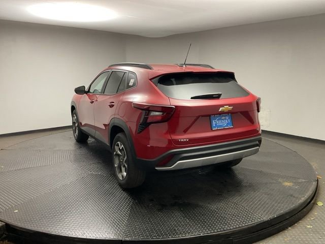 New 2026 Chevrolet Trax LT image 5