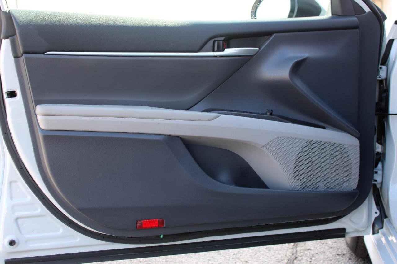 Used 2023 Toyota Camry LE image 13
