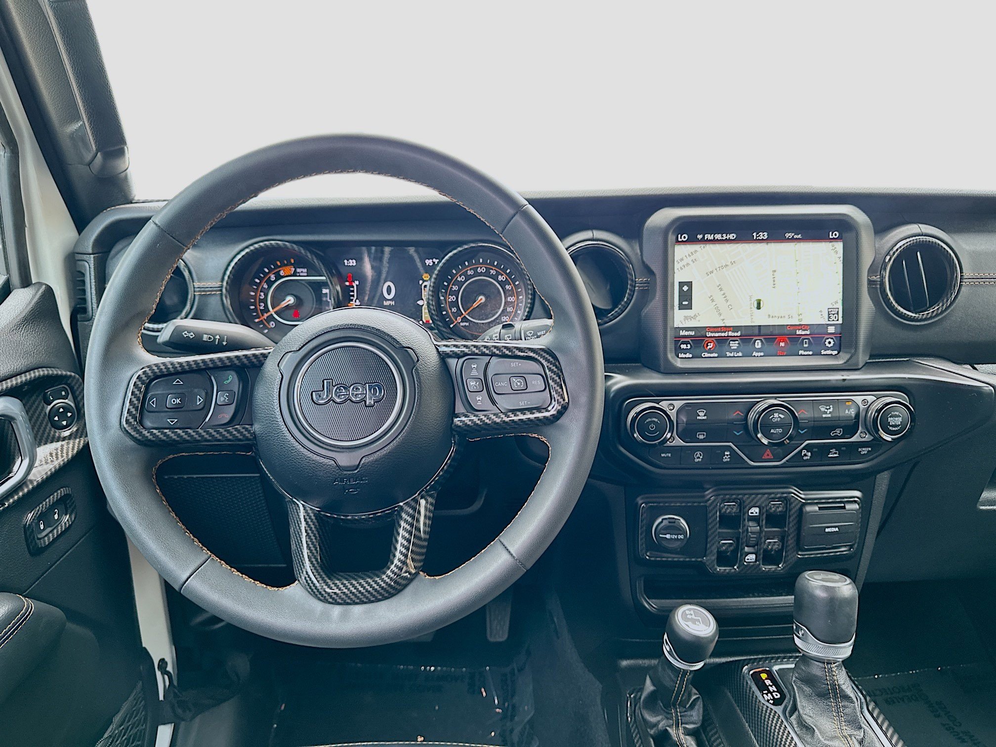 Used 2023 Jeep Wrangler Unlimited Sahara image 19