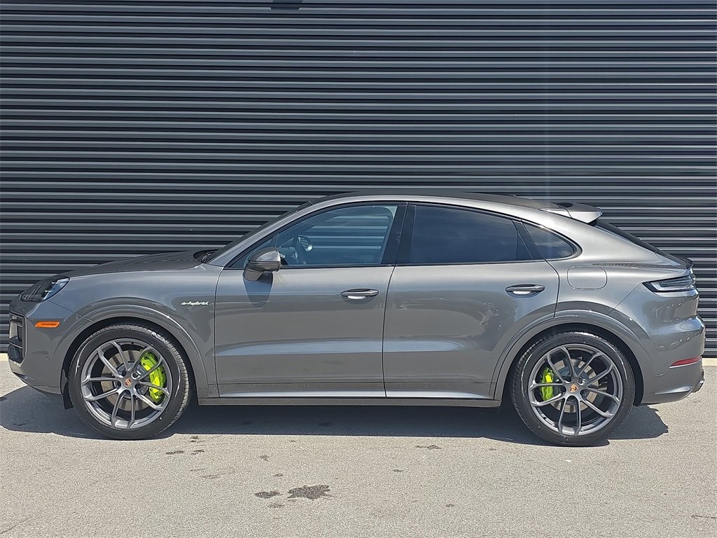 New 2026 Porsche Cayenne E-Hybrid Coupe image 2