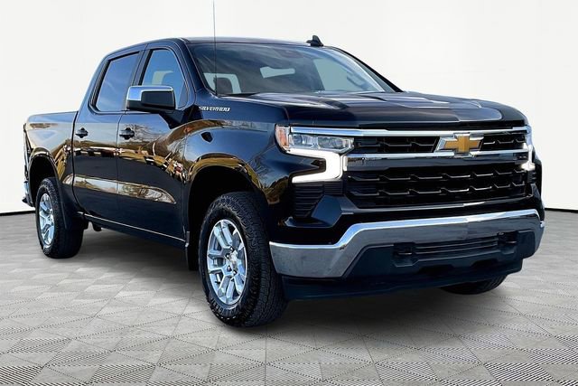 Used 2024 Chevrolet Silverado 1500 LT image 1