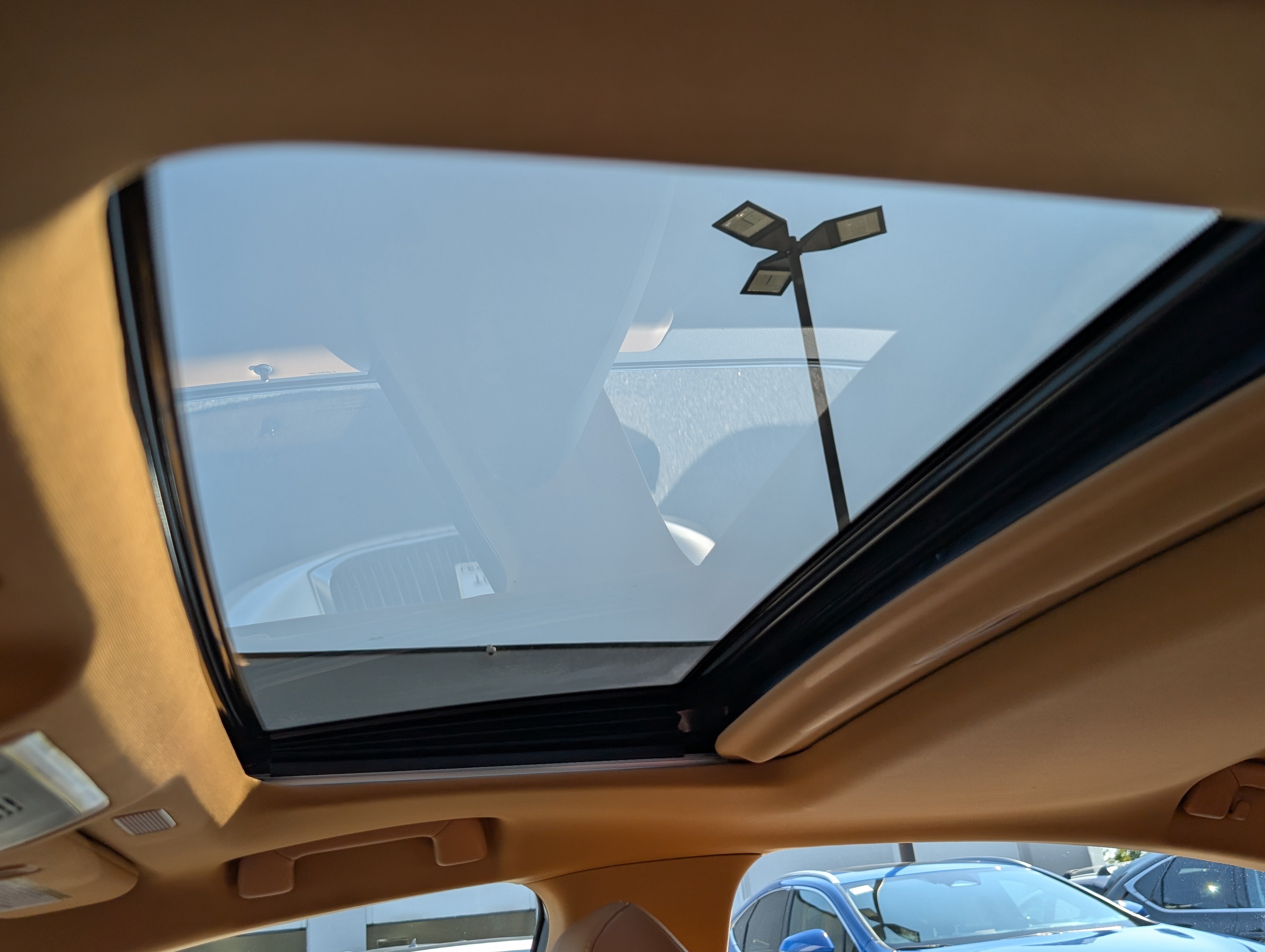 Certified 2024 Lexus ES 350 w/ Premium Package FWD image 19