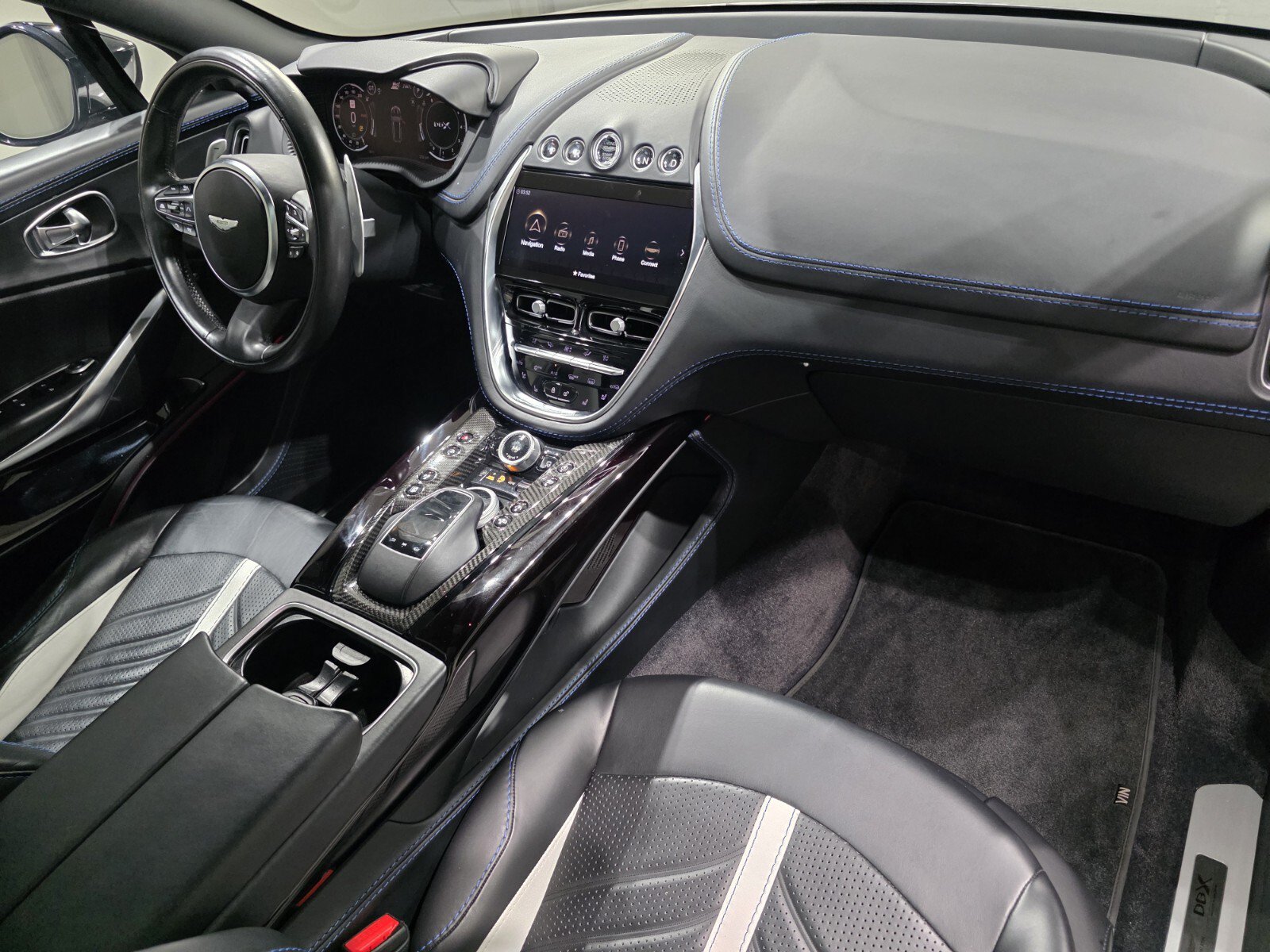 Used 2023 Aston Martin DBX 707 AWD/4WD image 27