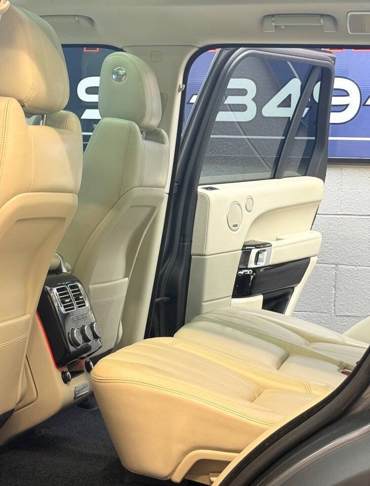 Used 2014 Land Rover Range Rover Supercharged AWD/4WD image 17