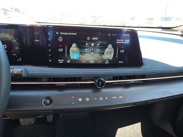 Used 2023 Nissan Ariya PLATINUM+ e-4ORCE image 18