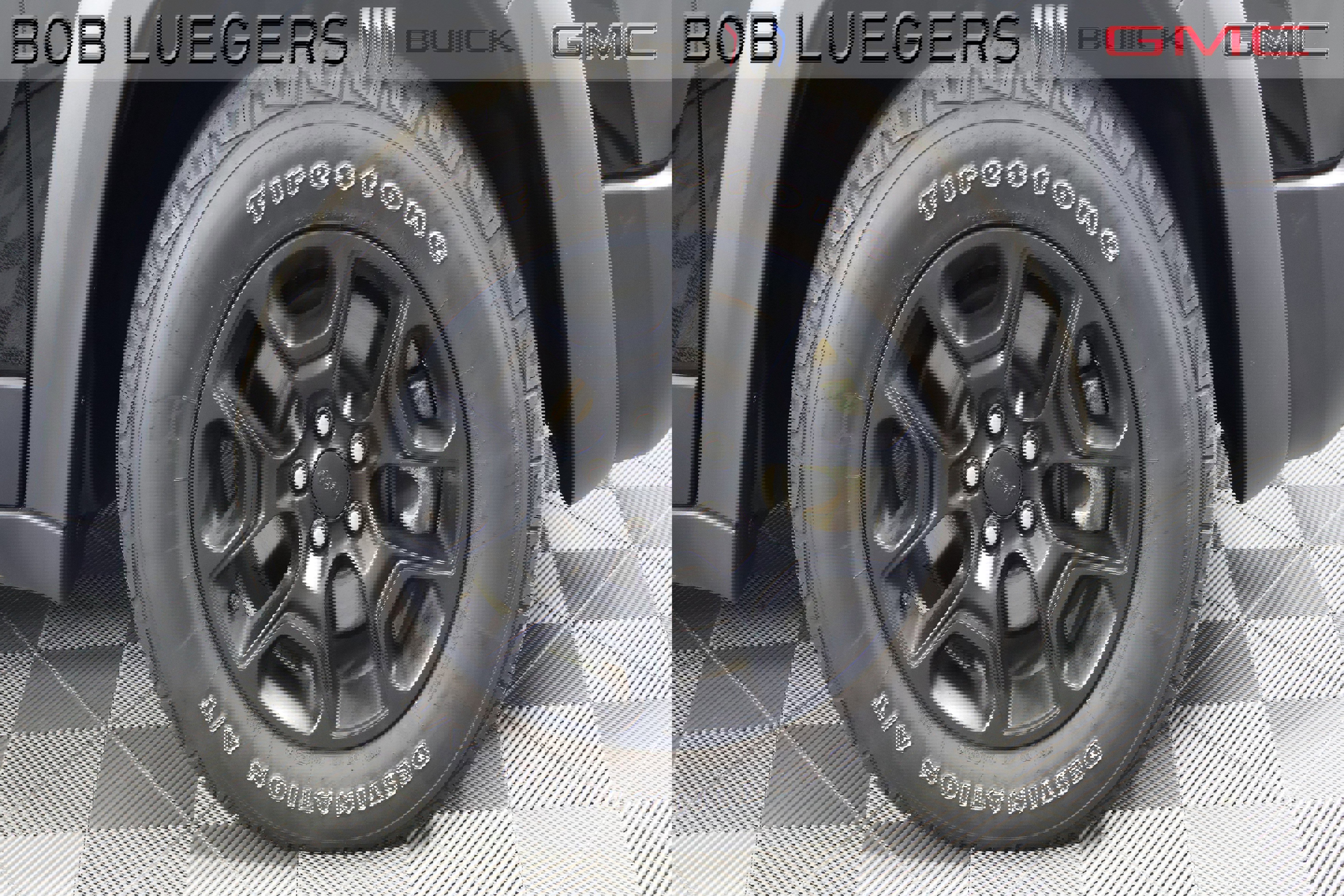 Used 2022 Jeep Cherokee Trailhawk w/ Sun, Sound & Nav Group image 3