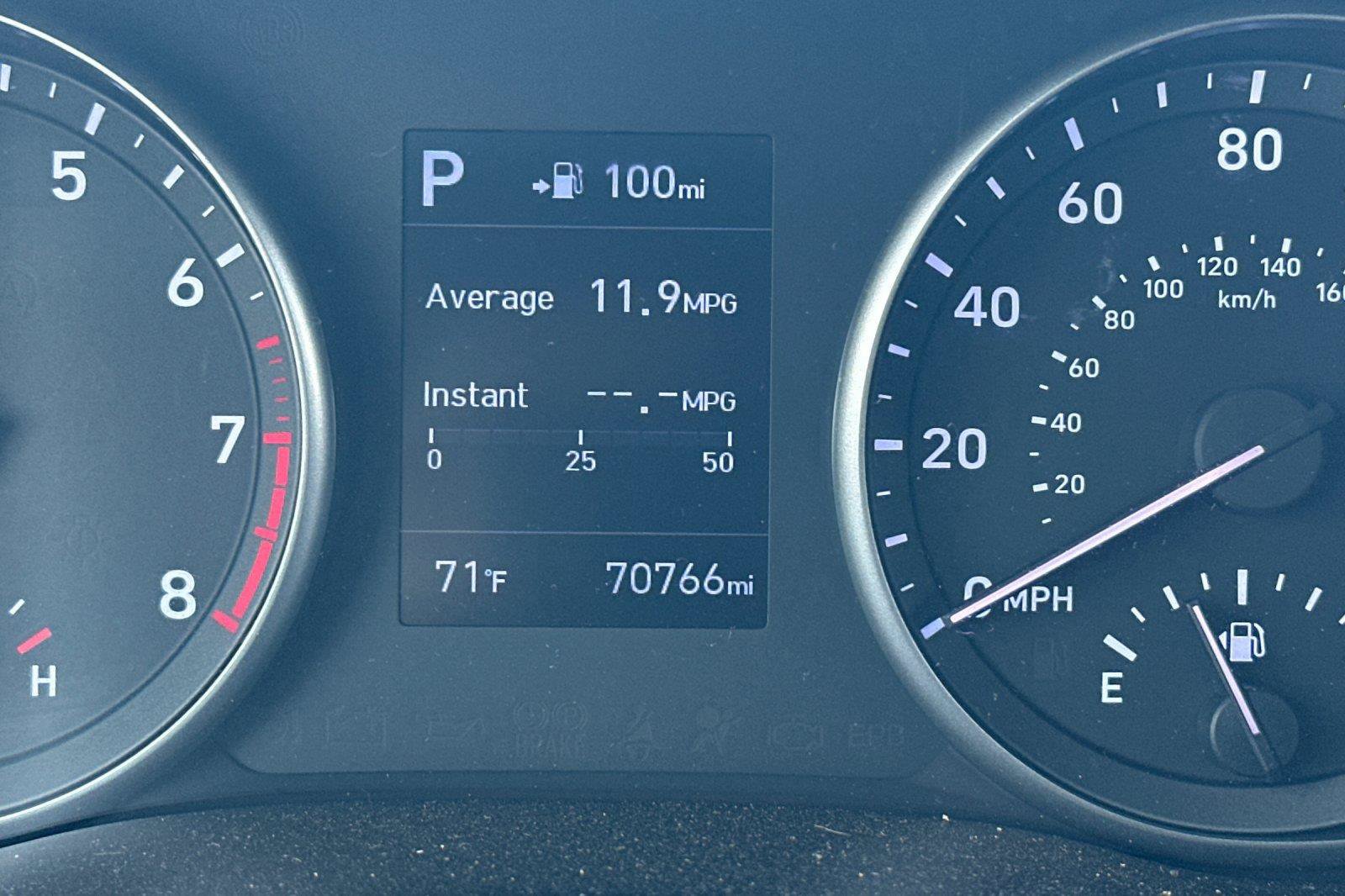 Used 2020 Hyundai Elantra GT FWD image 25