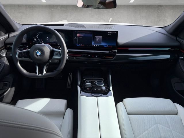 Used 2026 BMW 530i w/ M Sport Package RWD image 20