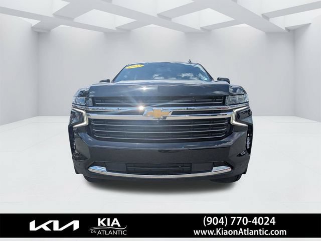 Used 2022 Chevrolet Suburban LT w/ LT Signature Plus Package AWD/4WD image 8