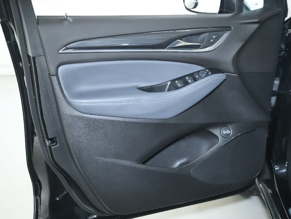Used 2024 Buick Enclave Essence FWD image 16