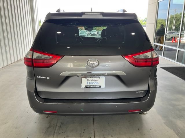Used 2020 Toyota Sienna Limited Premium FWD image 22