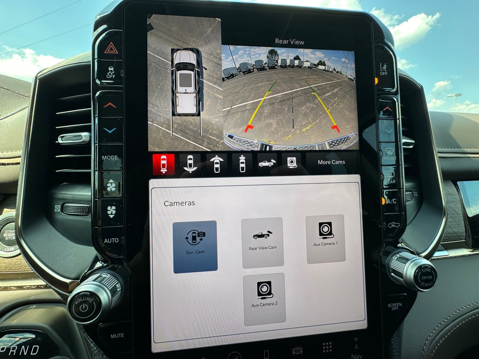 New 2025 RAM 1500 Limited image 29