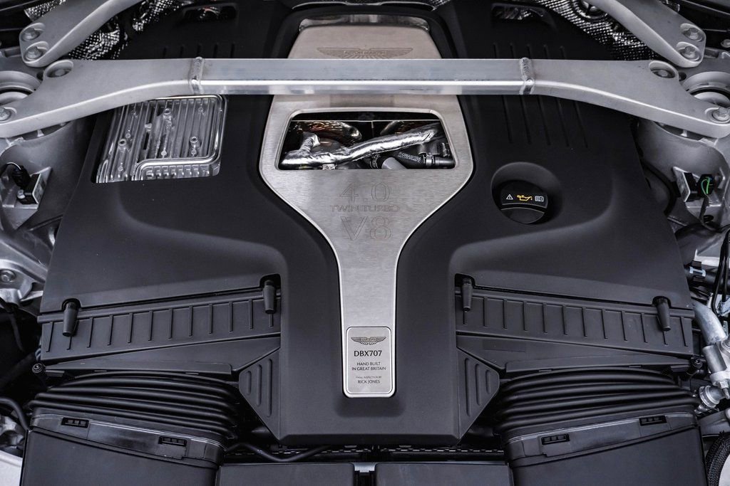 New 2026 Aston Martin DBX 707 image 34