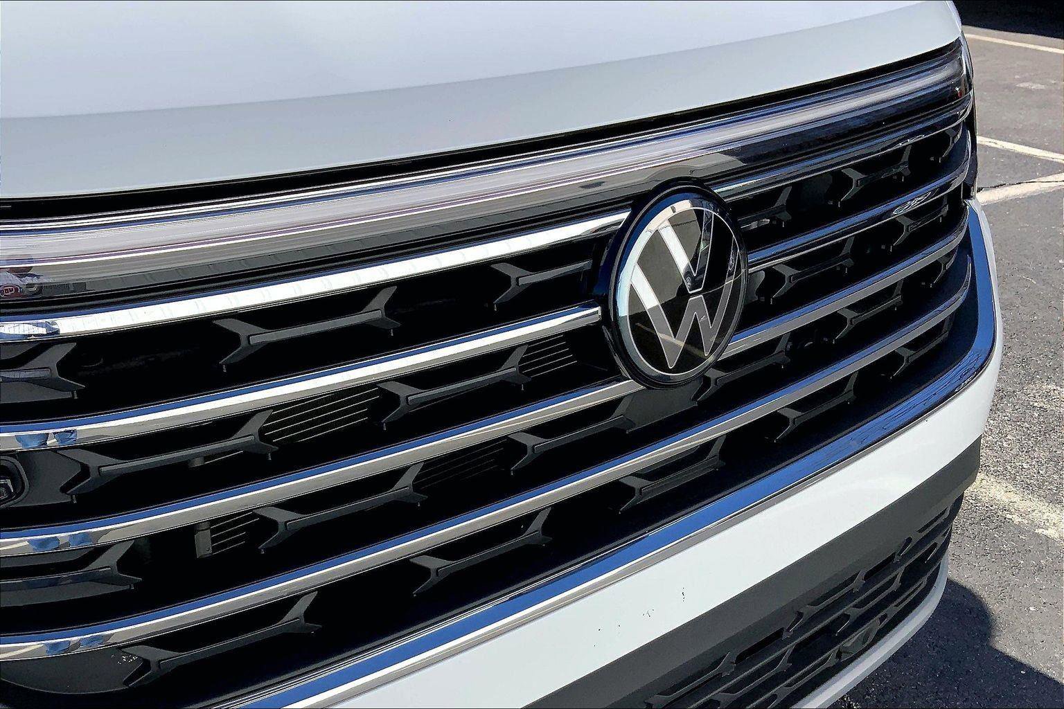 Used 2024 Volkswagen Atlas SE image 26