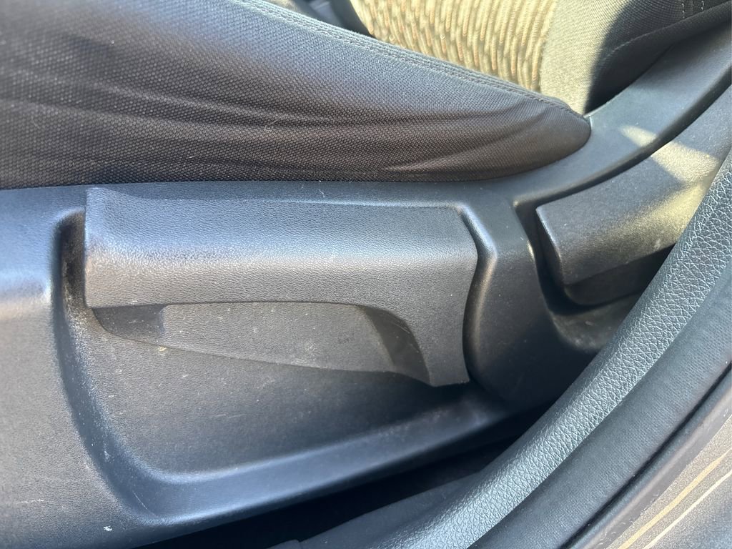 Used 2018 Nissan Rogue S image 22