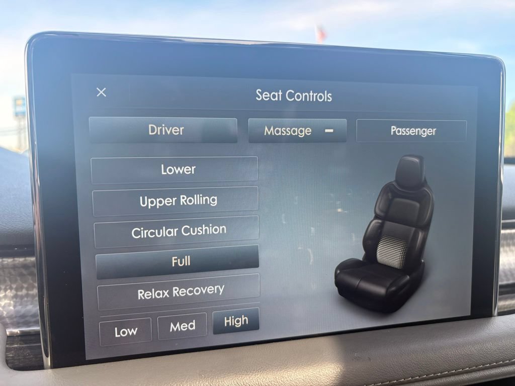Used 2021 Lincoln Aviator Grand Touring w/ Equipment Group 302A AWD/4WD image 31