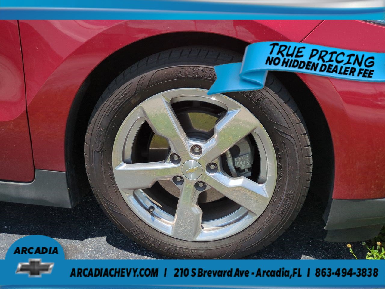 Used 2015 Chevrolet Volt Premium w/ Premium Trim Package FWD image 9