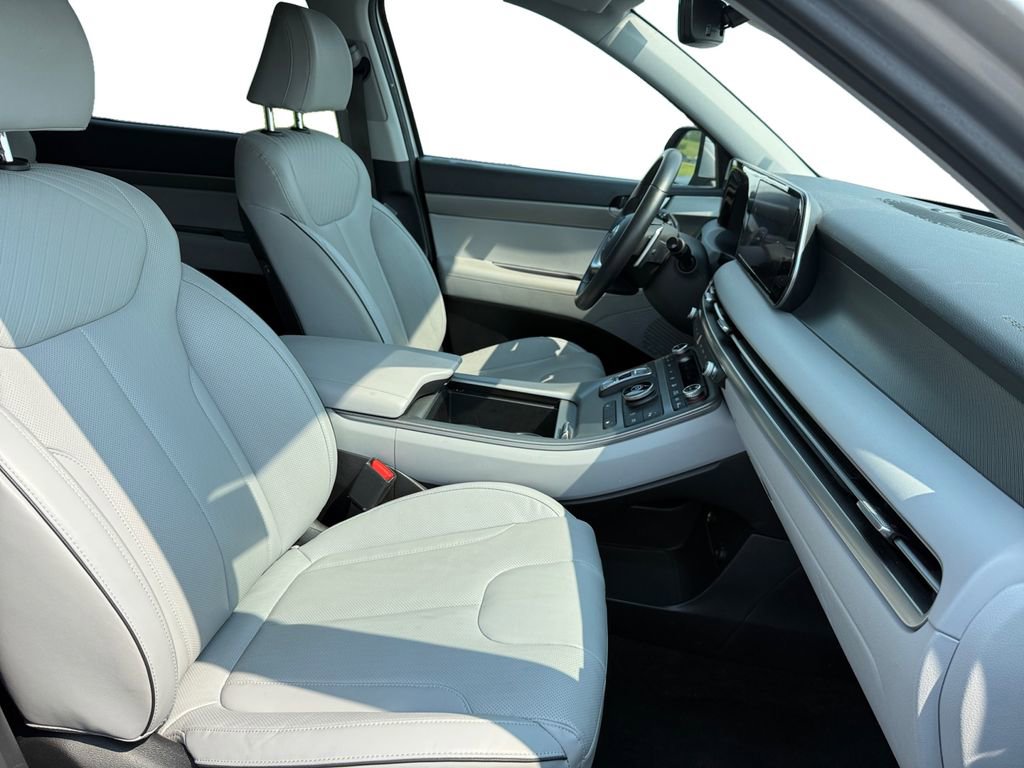 Used 2024 Hyundai Palisade SEL image 15