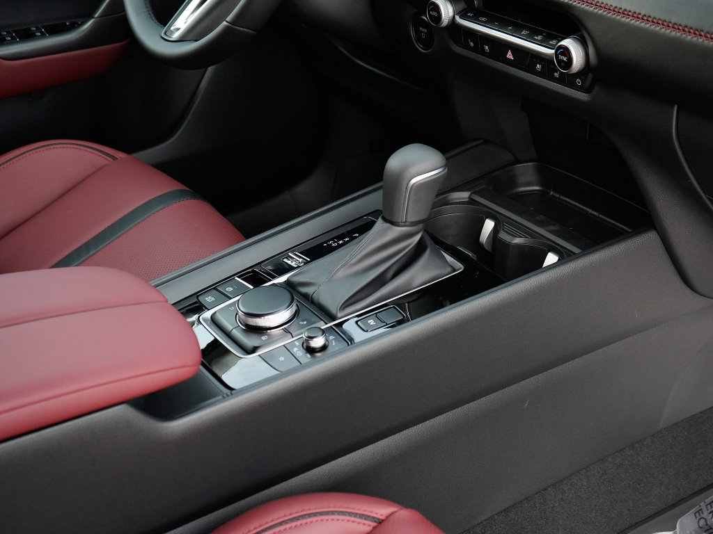 New 2026 MAZDA CX-50 AWD 2.5 Hybrid w/ Cargo Package image 17