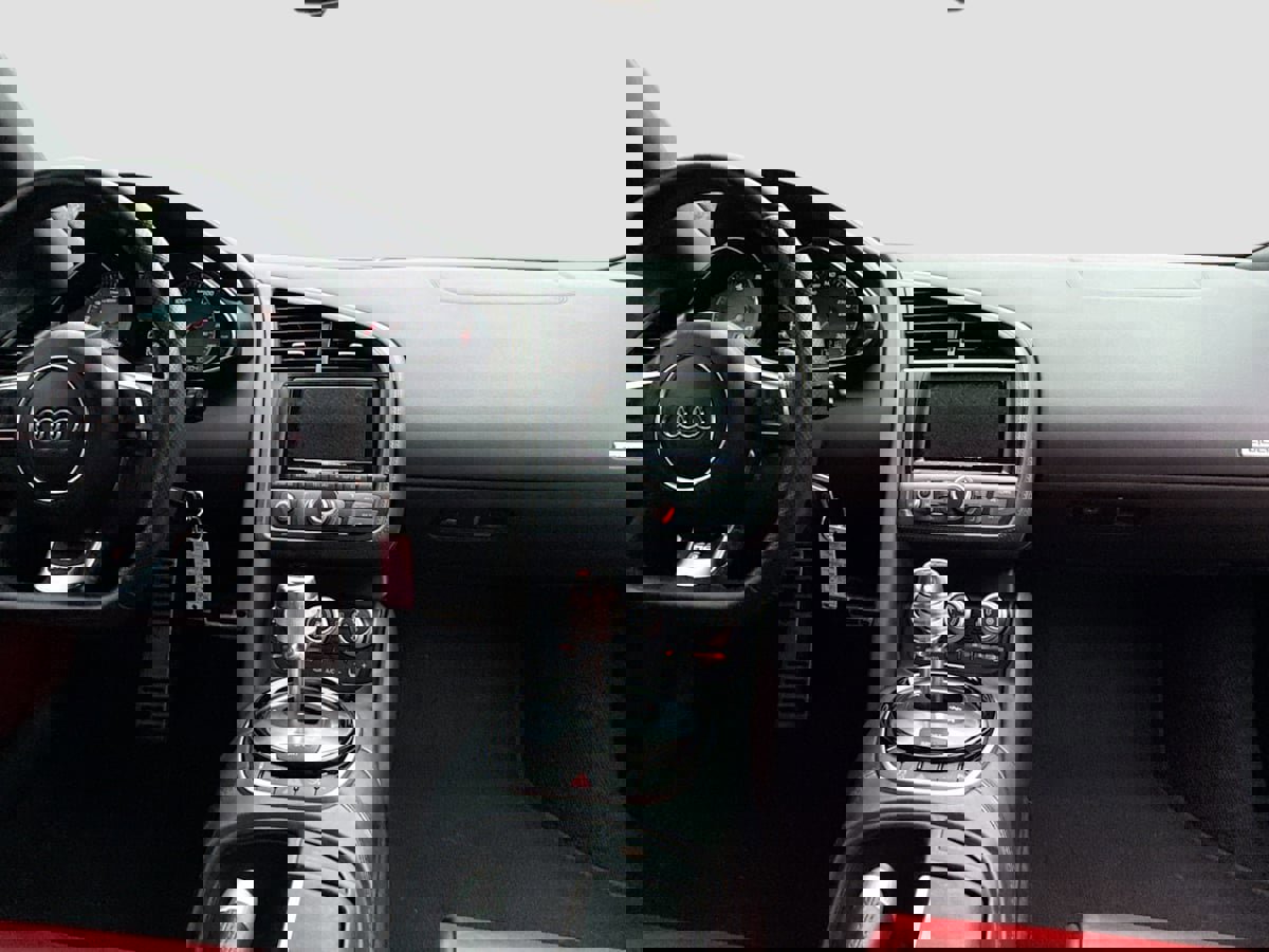 Used 2015 Audi R8 V8 image 22