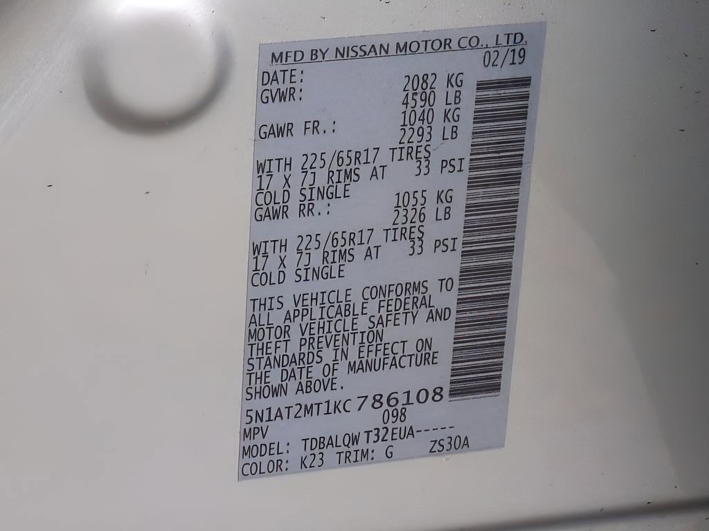 Used 2019 Nissan Rogue SV image 31