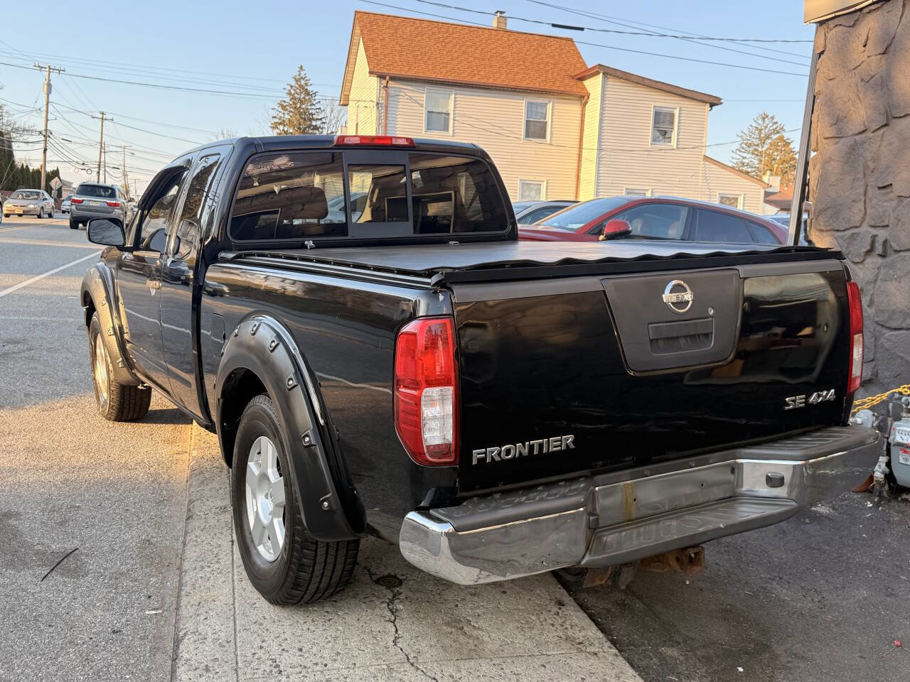 Used 2007 Nissan Frontier SE w/ Power Pkg image 7