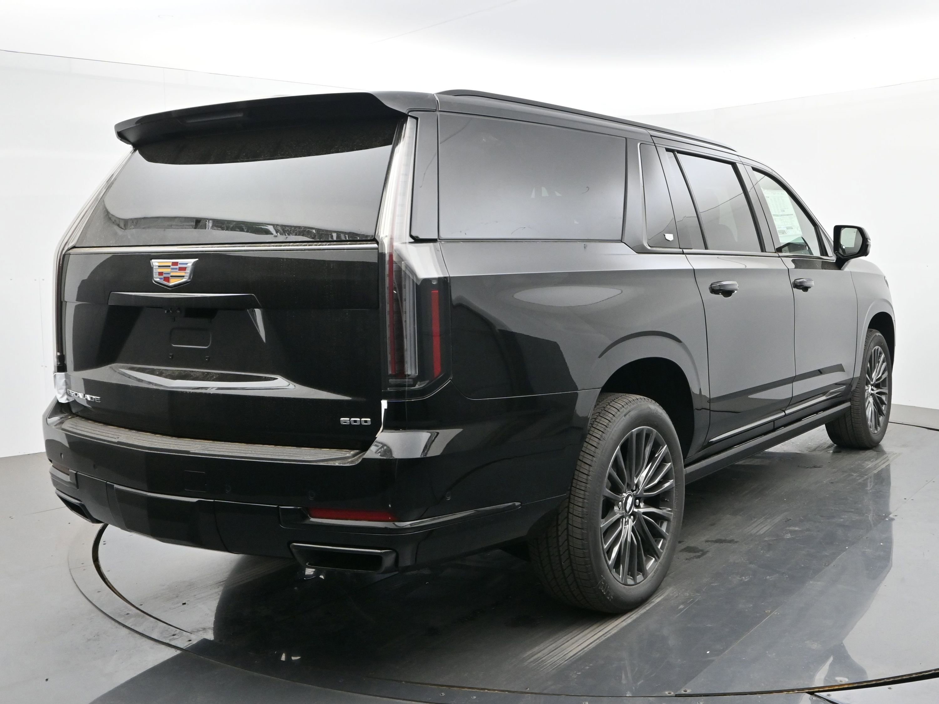 New 2026 Cadillac Escalade ESV Platinum Sport AWD/4WD image 5