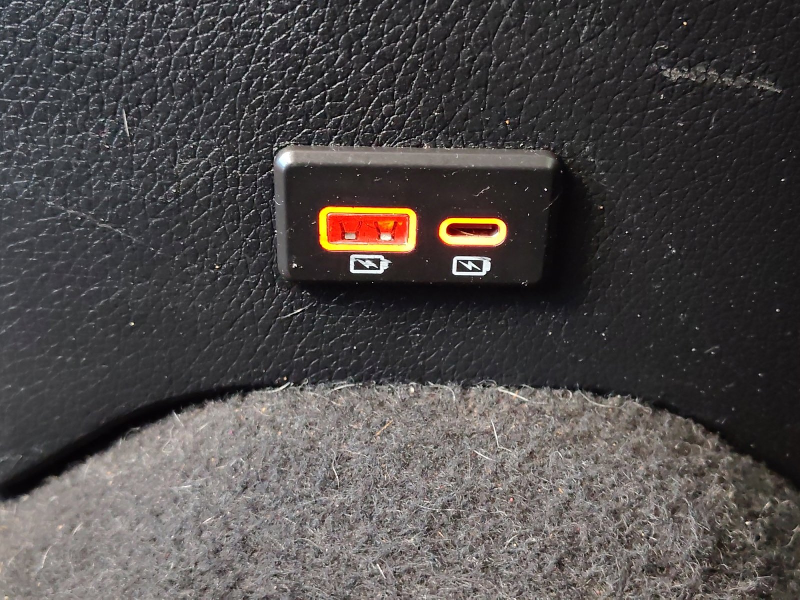 Used 2020 Nissan Rogue S w/ Special Edition Package image 30