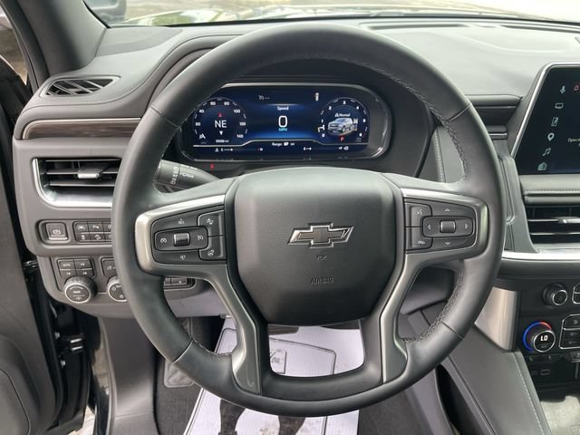 Used 2023 Chevrolet Tahoe Z71 w/ Z71 Off-Road Package AWD/4WD image 14