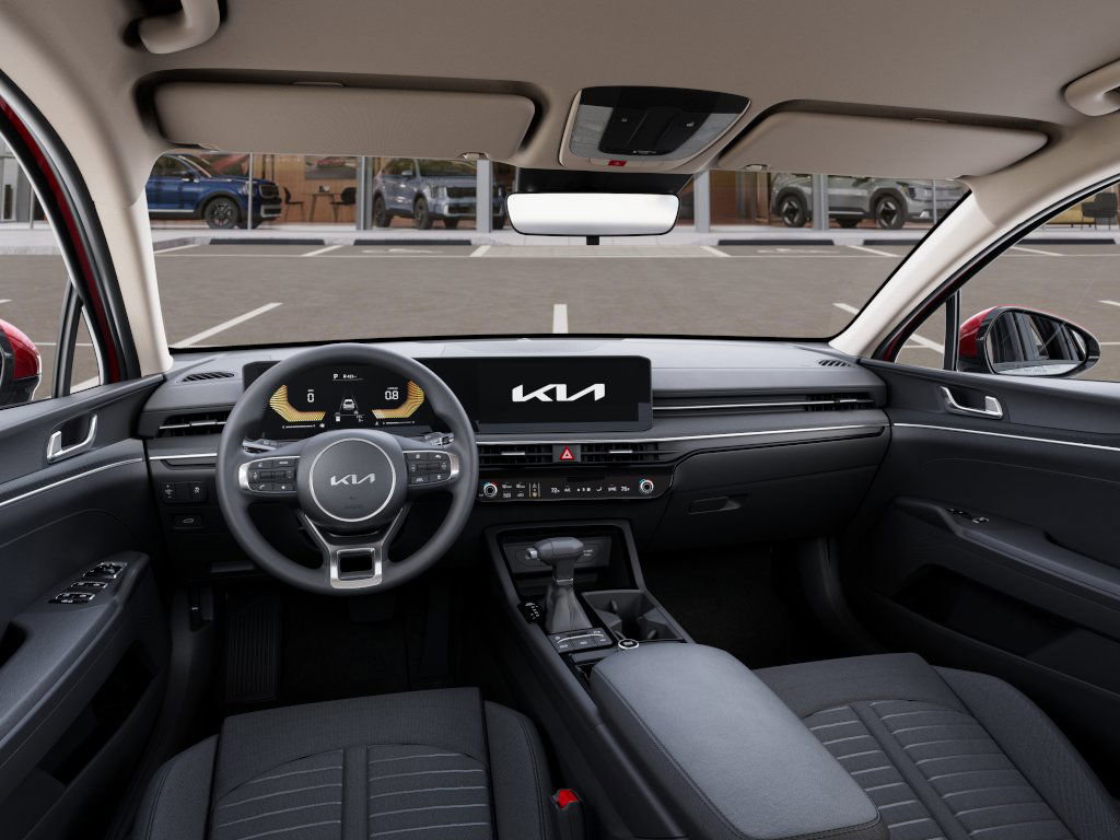 New 2025 Kia K5 LXS image 14