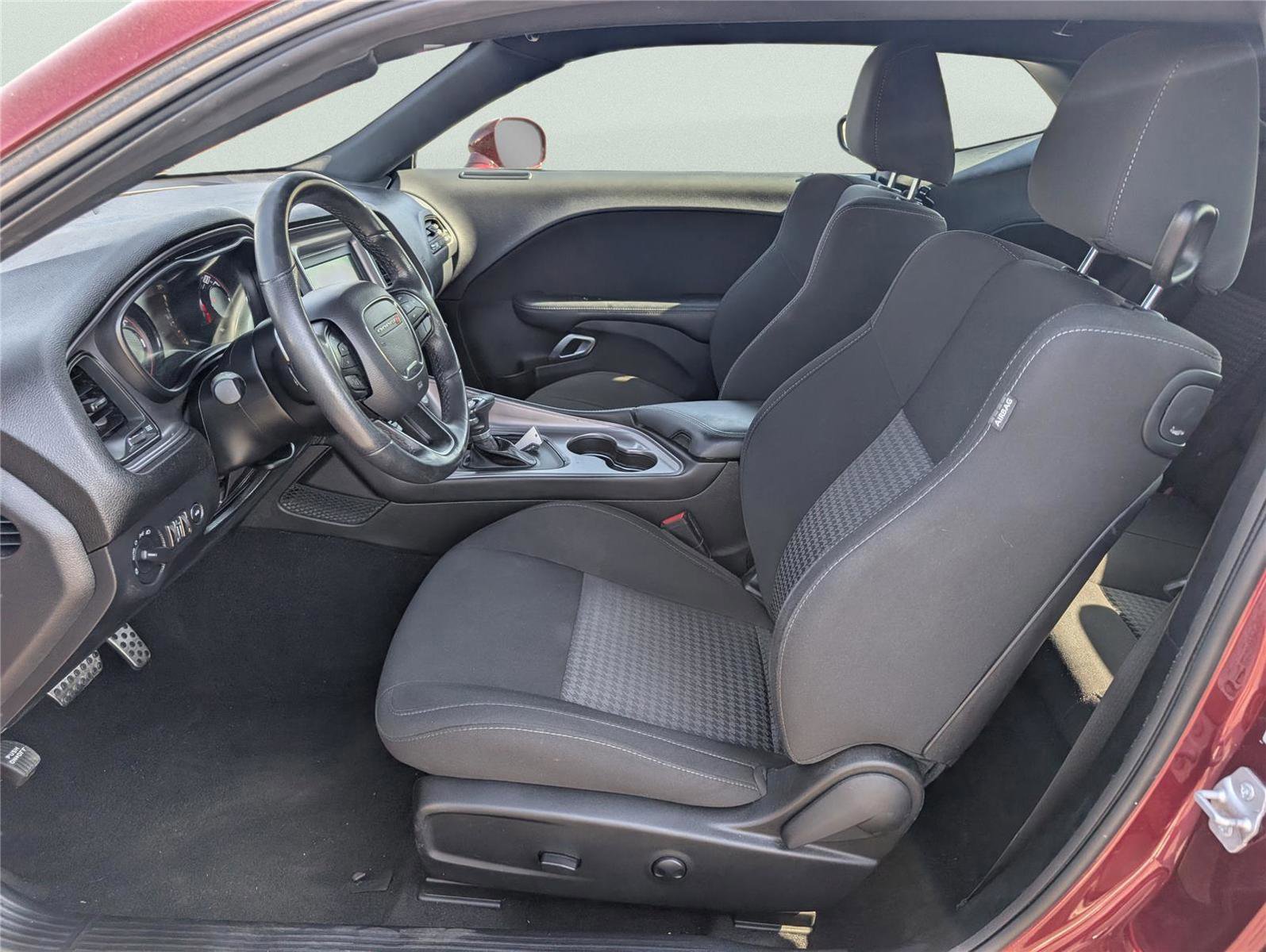 Used 2023 Dodge Challenger R/T w/ Blacktop Package image 11