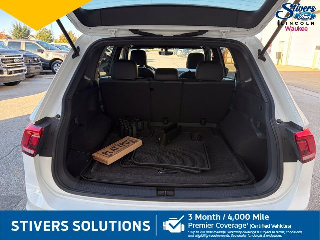 Used 2021 Volkswagen Tiguan SE R-Line AWD/4WD image 9