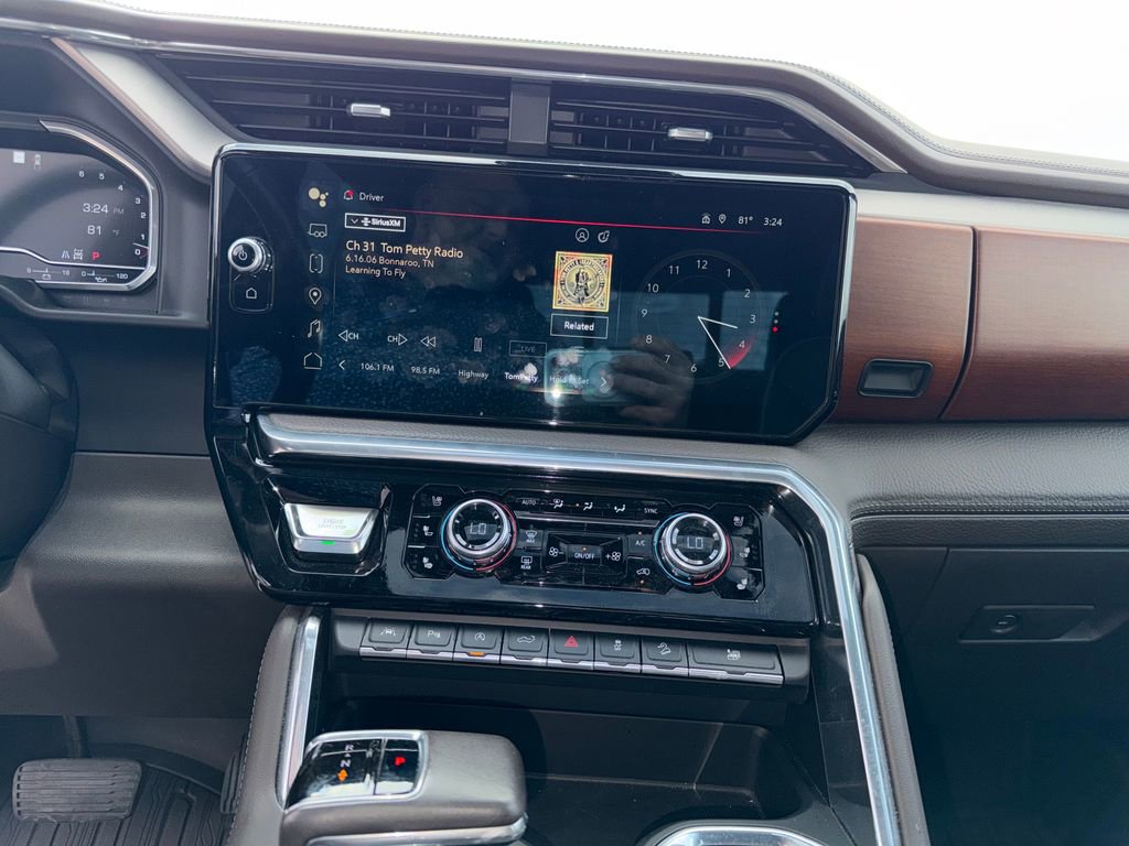 Used 2022 GMC Sierra 1500 Denali w/ Denali Reserve Package image 20