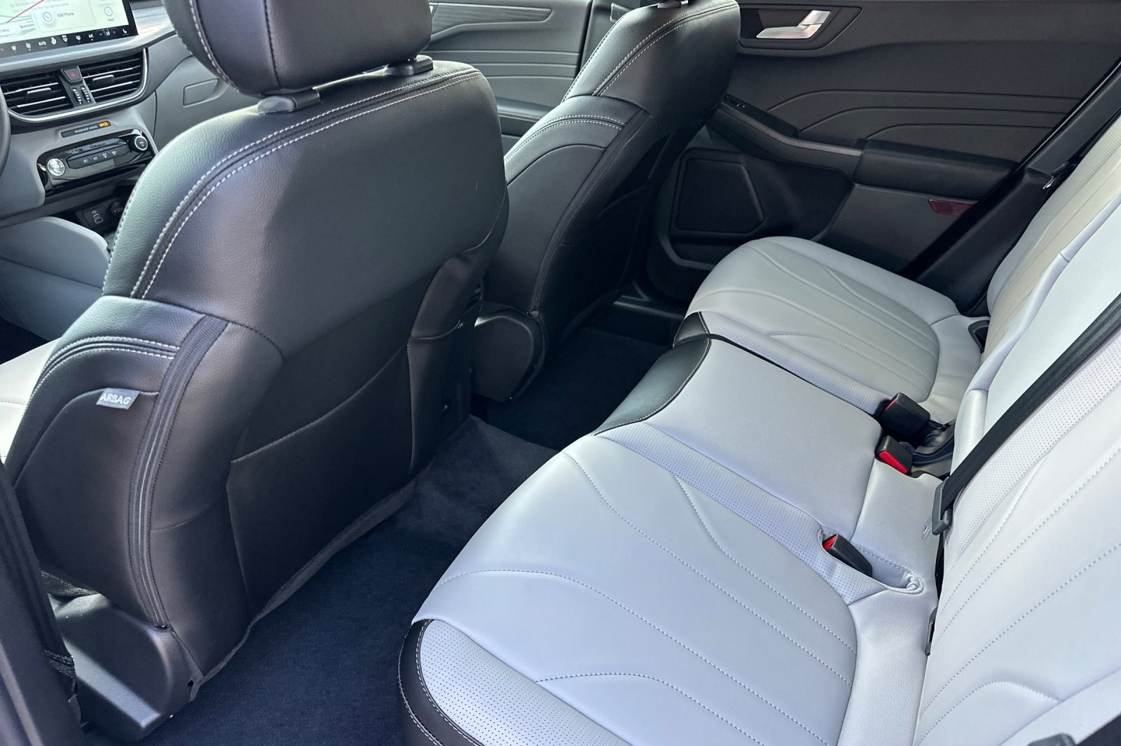 New 2025 Ford Escape Platinum w/ Premium Technology Package image 11