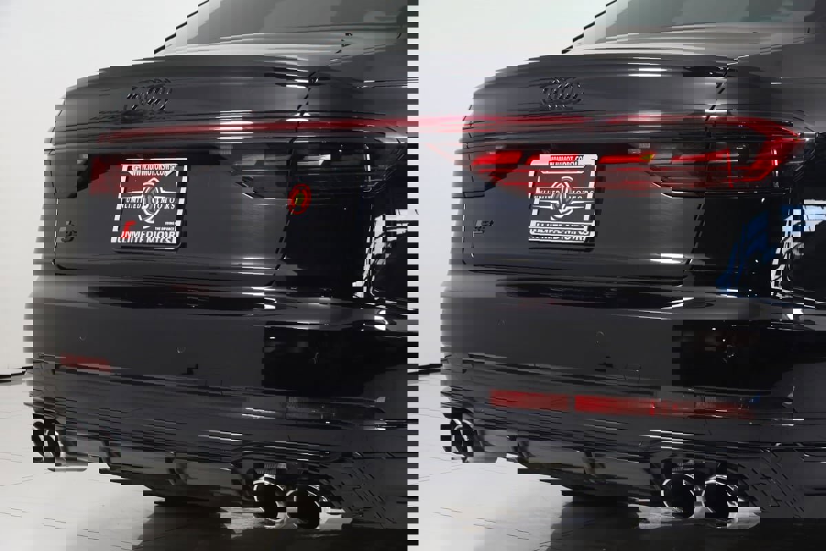 Used 2025 Audi S8 image 85