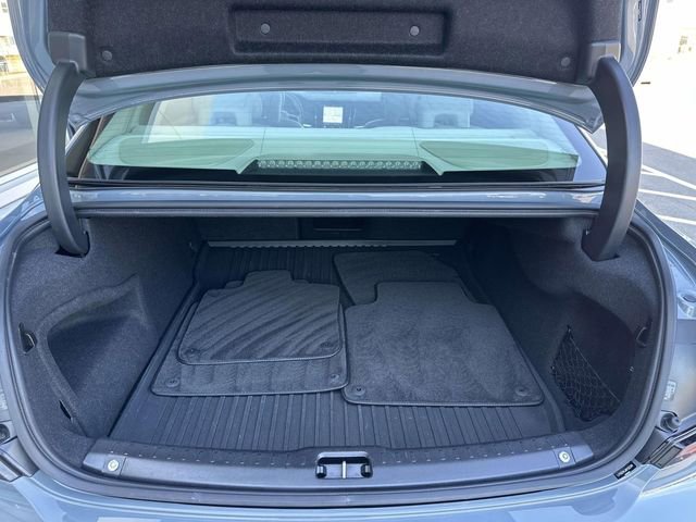 Used 2022 Volvo S90 B6 Inscription w/ Advanced Package image 27