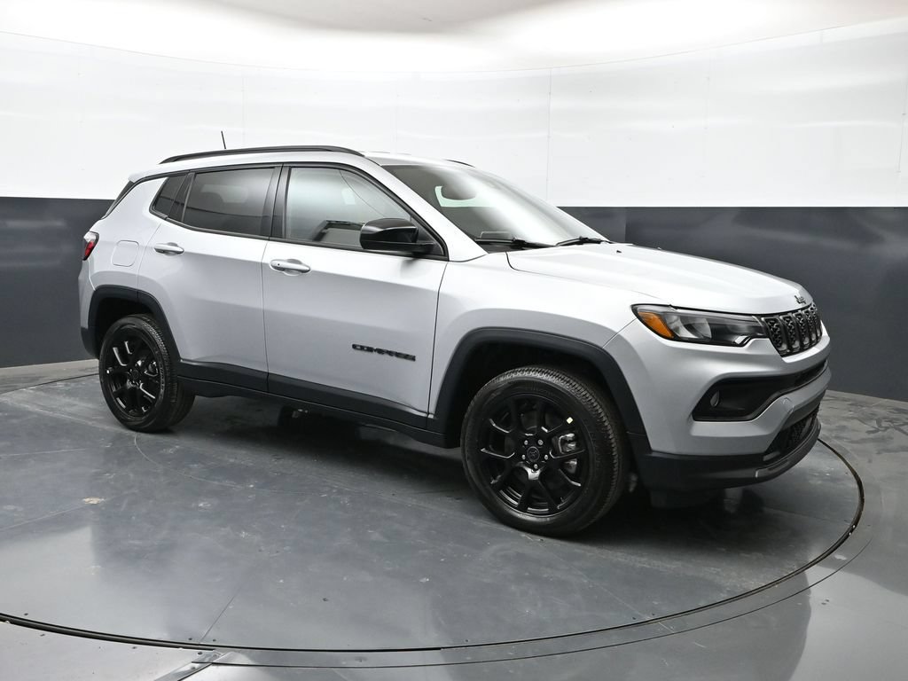 New 2026 Jeep Compass Latitude AWD/4WD image 31