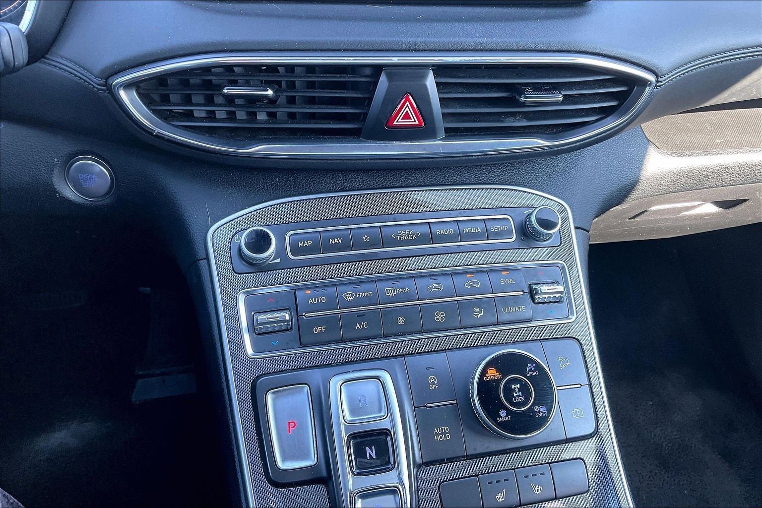 Used 2023 Hyundai Santa Fe SEL image 15